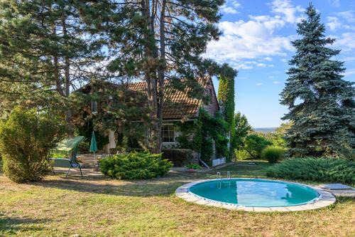 Kings Hill - Familly Retreat