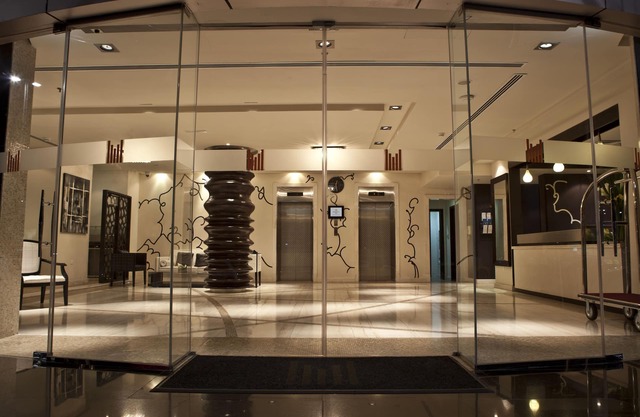 Kingsgate Hotel Abu Dhabi