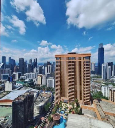 KL Times Square Hotel Service Suite