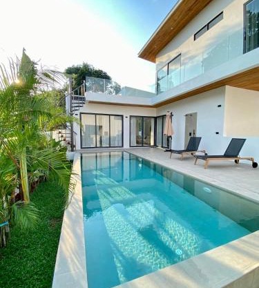 Kohkohnut villa 3BR Villa with Private Pool in Bophut Near Fisherman