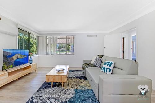 KozyGuru | Carlingford | 3 Beds + Free Parking