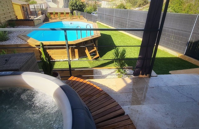 L'escale , Triplex Spa & Piscine