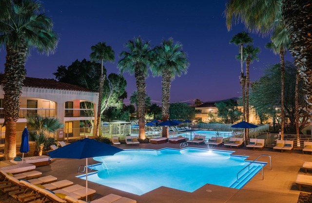 L3 Oasis Hotel