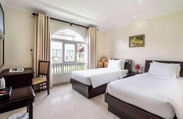 La Bonita Hotel & Apartments