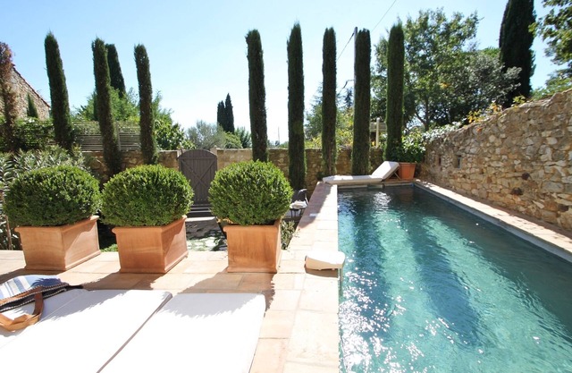"La Brulierre - Charming house just outside Uzès, 230m2, 4 bedrooms with swimming pool