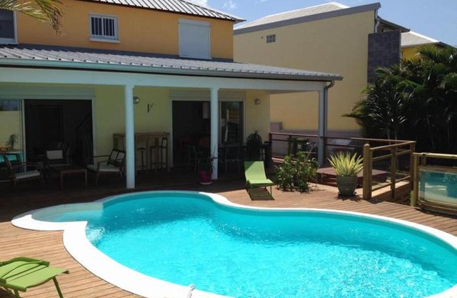 La case à Nath - Piscine chauffée et jacuzzi