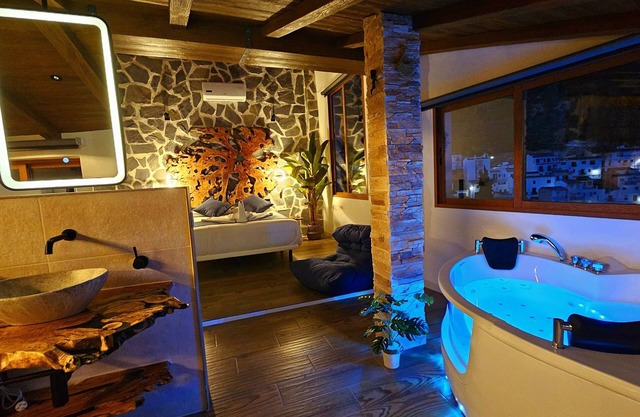 La Casucha de Chulilla, design house for dream stays.