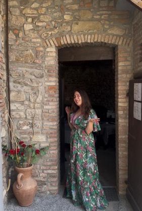 La Corte Rooms and Home Restaurant - free parking - 10 minutes to the lake and centre