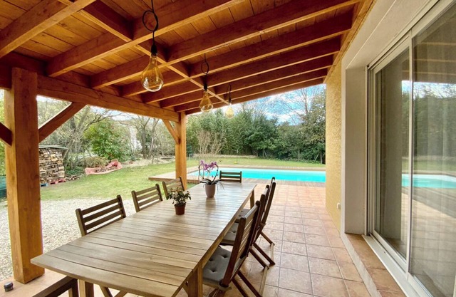 La Gardoise- Villa, swimming pool and pétanque court