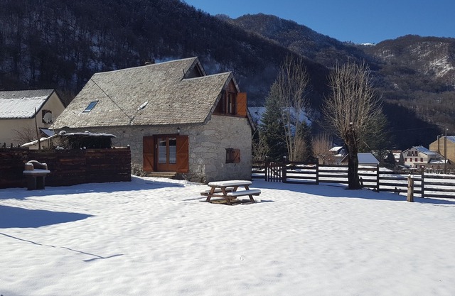 LA GRANGE DU MOULIN classified in 3 stars for 2 to 8 people