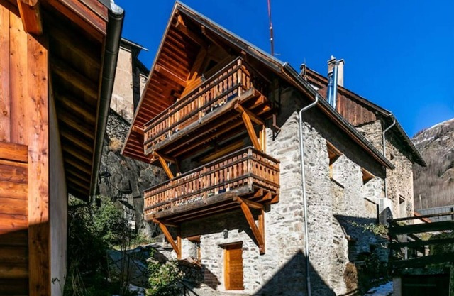La Grange du Rocher