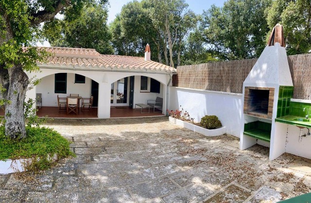 La maison dans la calanque 1 mn à pied de la plage d'ALCAUFAR