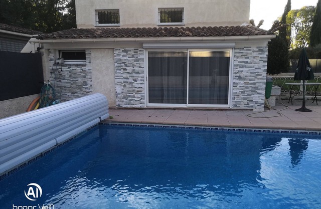 La maison de Marie Hélène 2 shared pool