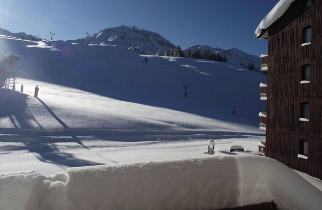 La Plagne Villages Les Hameaux 1 Tour de France 2025 at the foot of the finish line