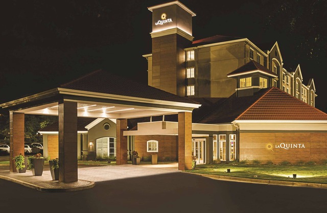 La Quinta Inn & Suites by Wyndham Atlanta Alpharetta
