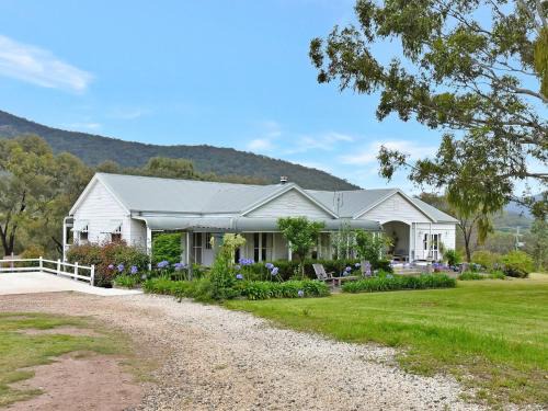La Sila Homestead on Marrowbone