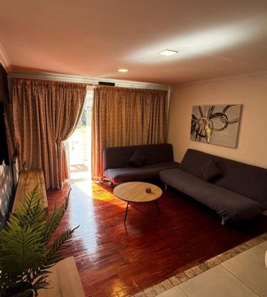 Lagoon Lodge