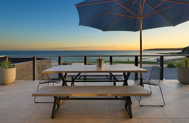 Laid-back Luxury on Merewether Beachfront
