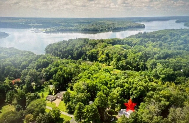 LAKE HOUSE ON ROCKY FORK!