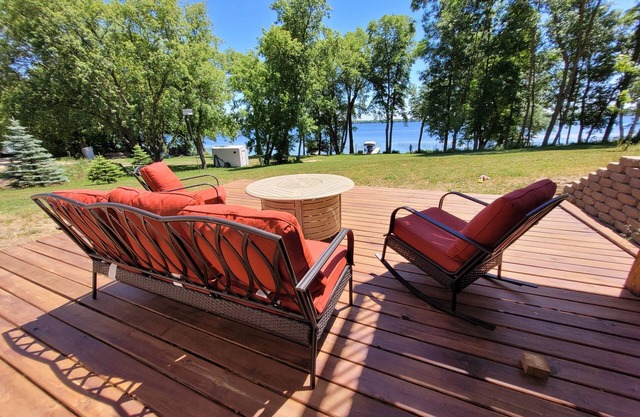 Lake House with 100 Feet of Private Shoreline