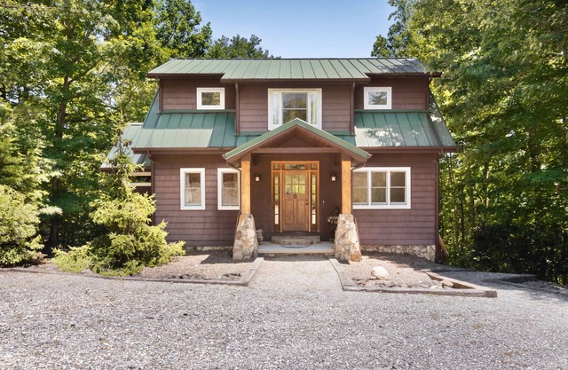 Lake James Getaway- Lakefront, Private Dock And Kayaks