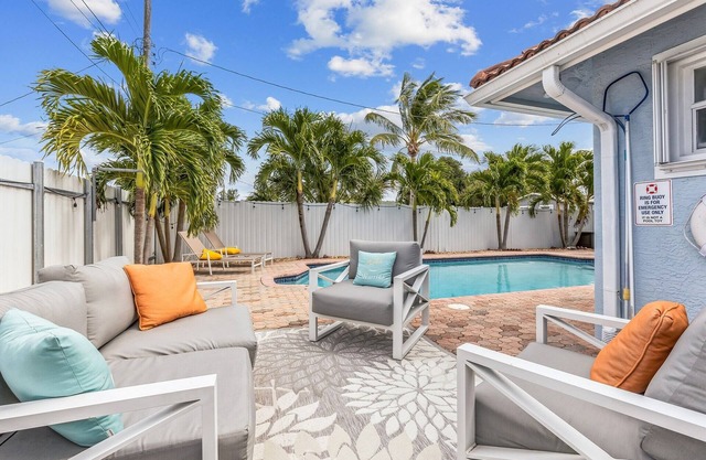 Lake Worth Beach Apartment 1 Bedroom Apts by Redawning