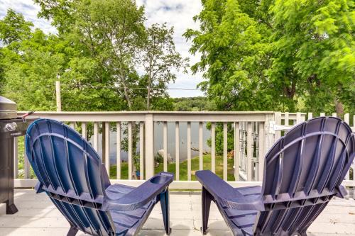 Lakefront Cottage 2 Mi to Palladium in Worcester!