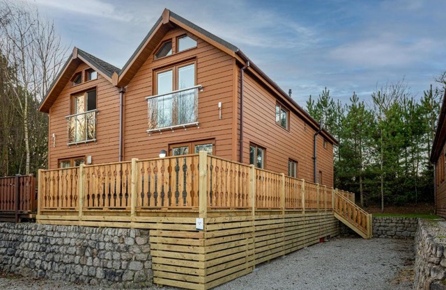 Lakeland Lodge