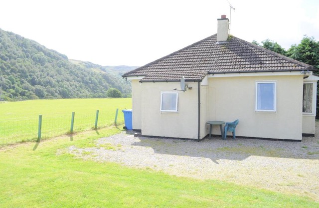 Lamont Chalet Self catering holiday homes Creagmhor Glenelg IV408LA