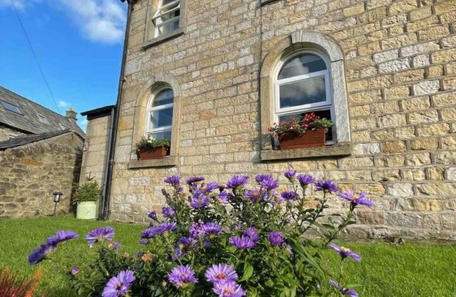 Lancaster 1 bed Cottage Apartment- M6 - Lancs Uni