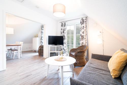 Land Idyll Warnsdorf - Wohnung "Gelb"