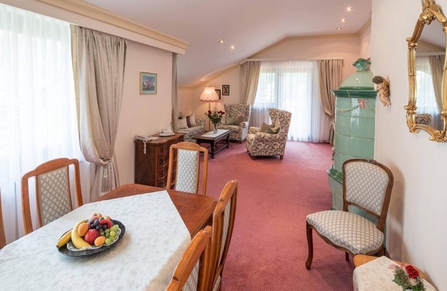 Landhaus Suite 150m² Long - Thermenwelt Hotel Pulverer