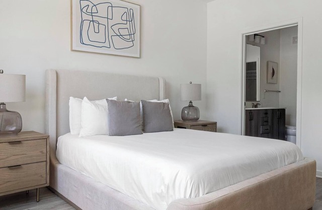 Landing at The Eddy at Riverview - 2 Bedrooms i.