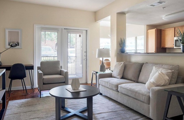 Landing | Incredible 1BD, Pool, Gym