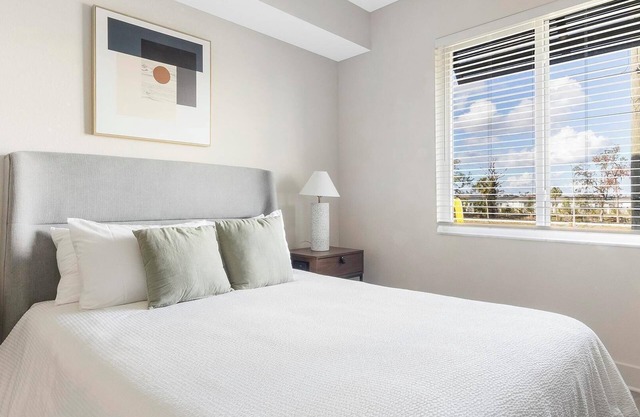 Landing | Incredible 2BD, Gym, Pool