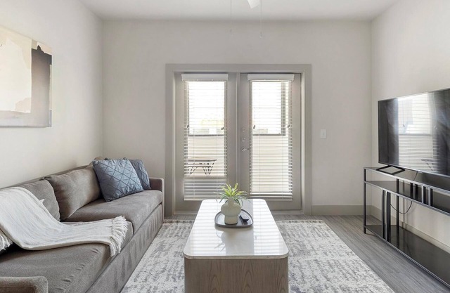 Landing | Spectacular 1BD, Gym, Game Room