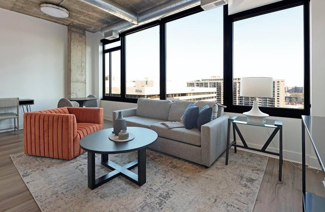 Landing | Spectacular 1BD, Gym, Game Room