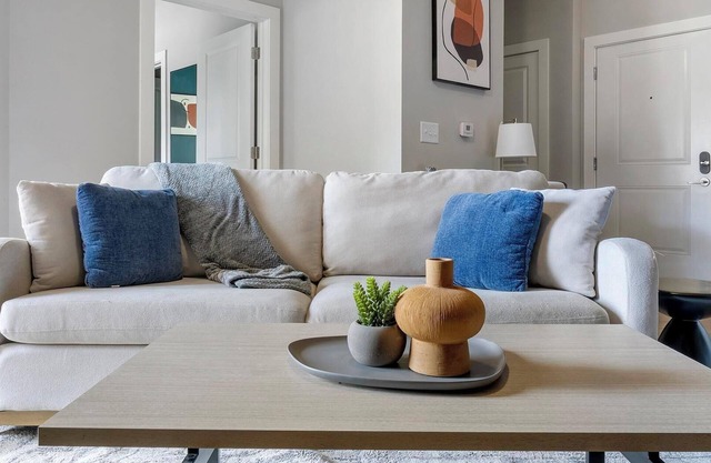 Landing | Stunning 1BD, Rooftop Lounge, Gym