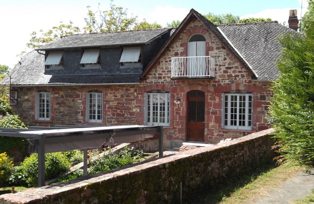 Langlade cottage in Collonges la Rouge south Corrèze