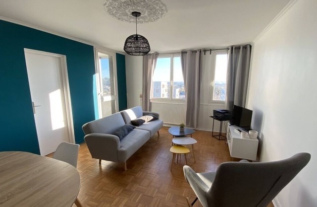 Large and beautiful apartment for 8 people