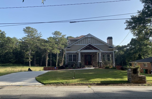 Large Home near Atlanta
