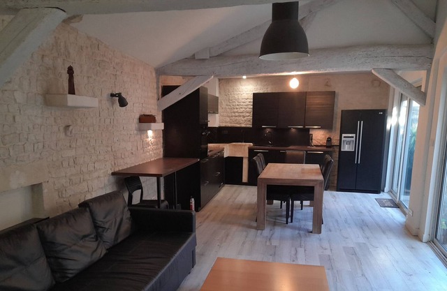 Large House 16 persons 5 bedrooms 3 bathrooms La Rochelle Croix Chapeau