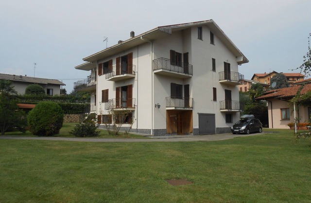 Large house with garden, parking space and football pitch