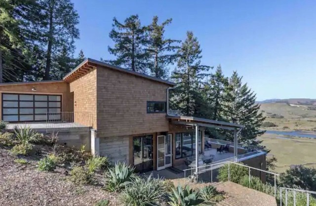 Large Stunning New View Inverness Home