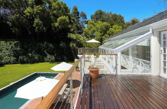 Large Villa in Constantia