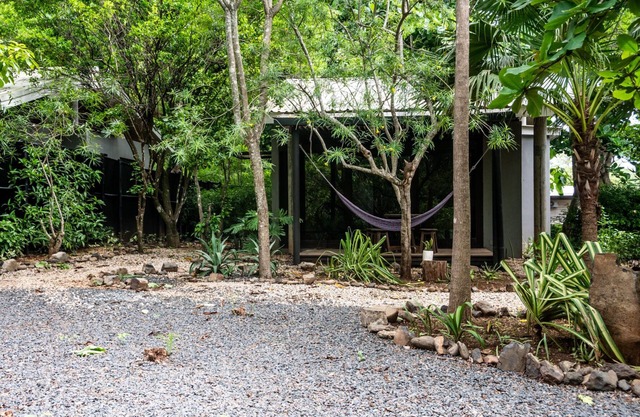 Las Avellanas Villas - Cook, relax and surf every day