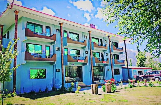 LashaRi Resort skardu