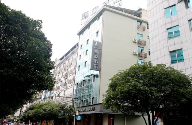Lavande Hotel Guilin Longsheng