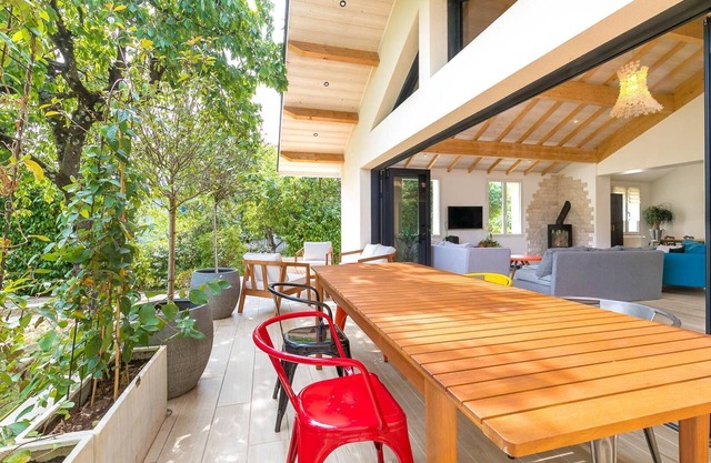 Le Chateaubriand belle maison dans un écrin de verdure