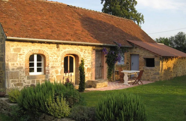 Le Gite au Chez has one bedroom